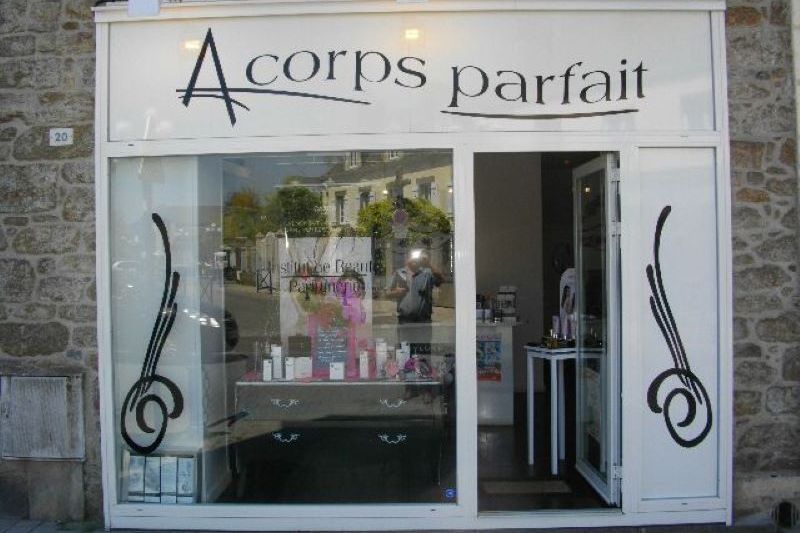 A CORPS PARFAIT (35)