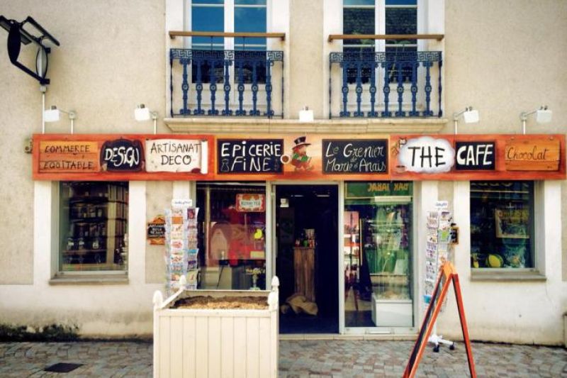 LE GRENIER DE MARIE ET ANAIS (45)