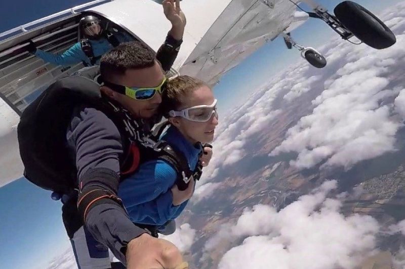 PARIS BLOIS PARACHUTISME (41)