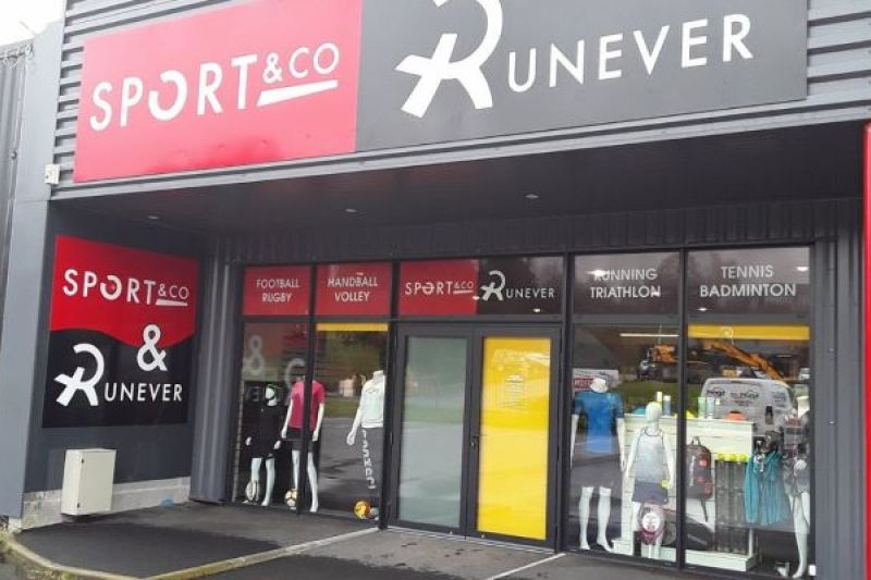 SPORT & CO - RUNEVER FOUGÈRES (35)