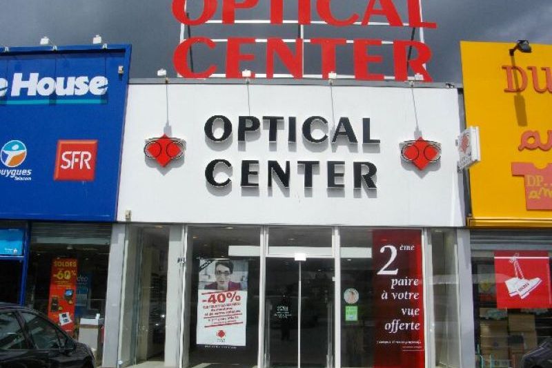 OPTICAL CENTER (22)