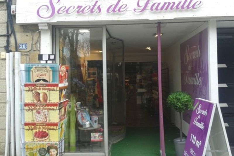SECRET DE FAMILLE AURAY (56)