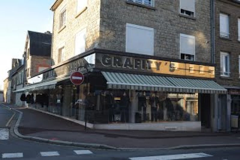 GRAFITY'S (50)