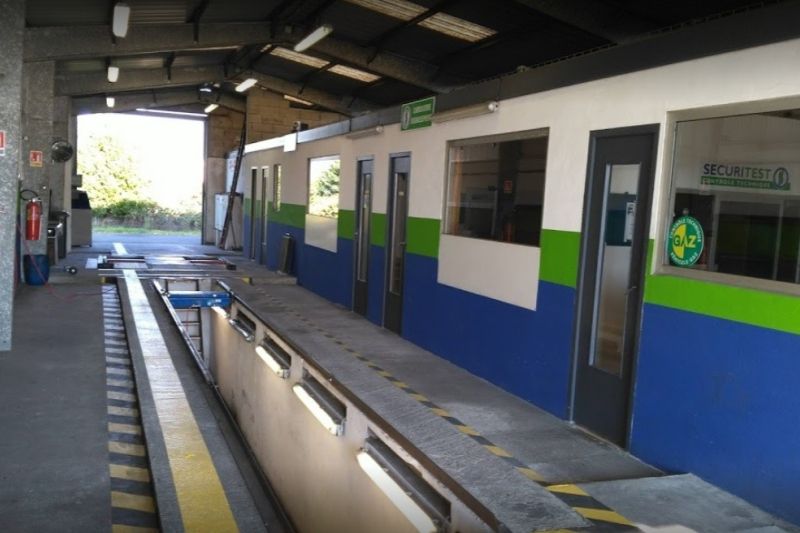France contrôle Eysines (33)