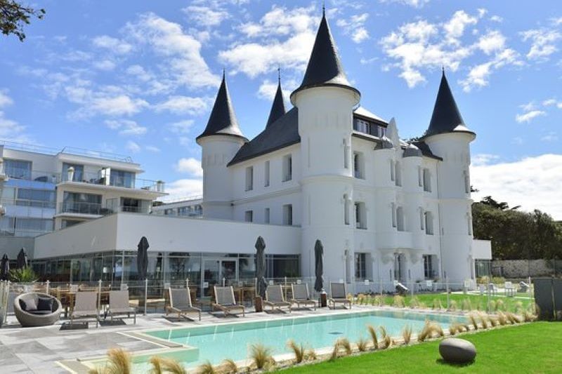 RELAIS THALASSO - CHÂTEAU DES TOURELLES (44)