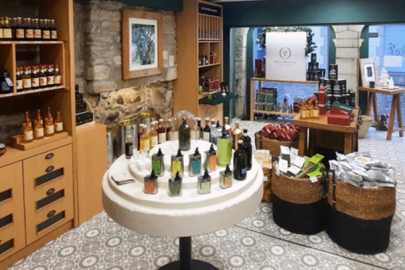 OLIVIERS & CO (29) QUIMPER